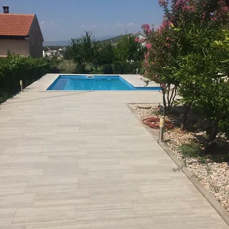 Lira Blagaj